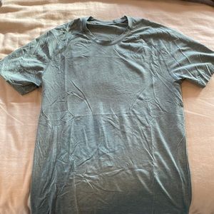 Lulu lemon men’s light green fast and free style shirt